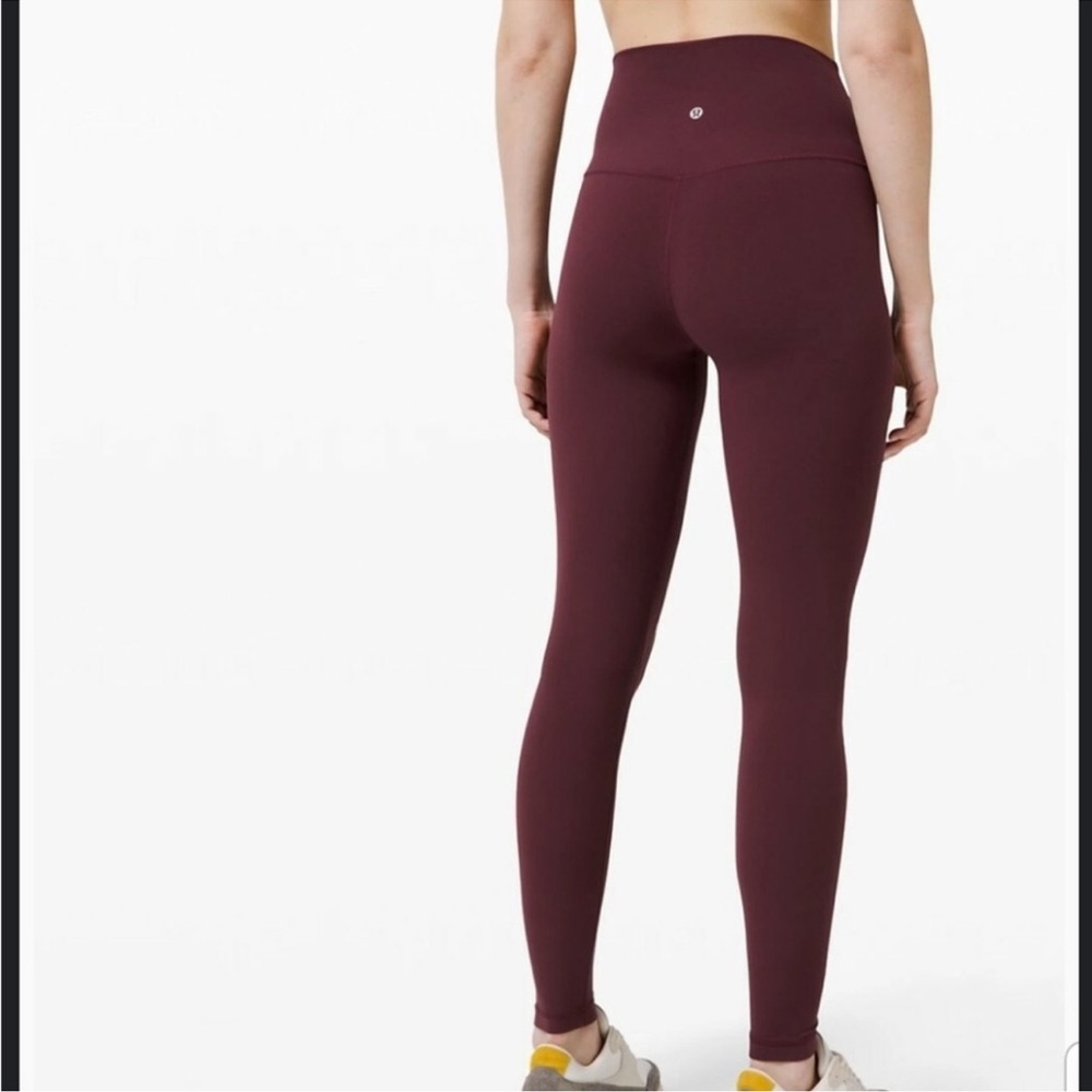 Maroon Lulu Align leggings like new condition